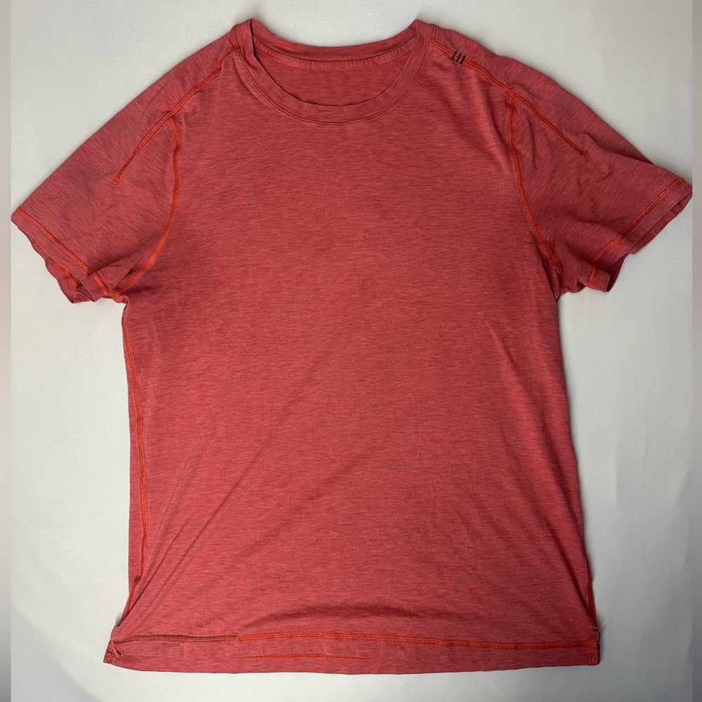 Men’s Lululemon T-Shirt Size Large (orange/red)